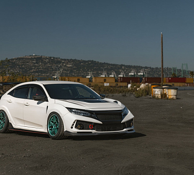 Фото дисков Motegi Racing MR158 TSUBAKI на Honda Civic Type R FK8