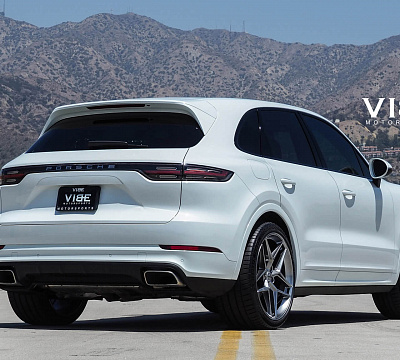 Фото дисков HRE FF11 на Porsche Cayenne II