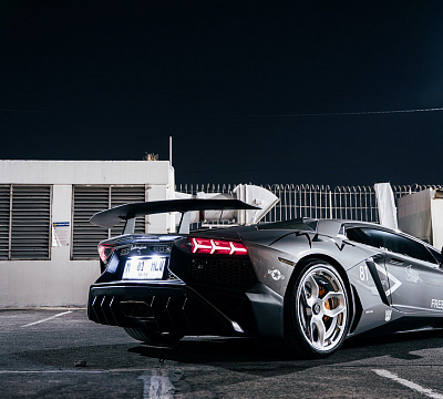 Фото дисков Brixton Forged NC01-R на Lamborghini Aventador