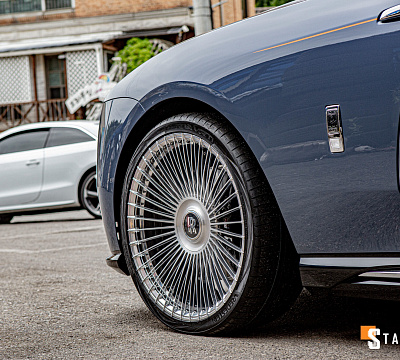 Фото дисков Vossen S17-16 на Rolls-Royce Spectre
