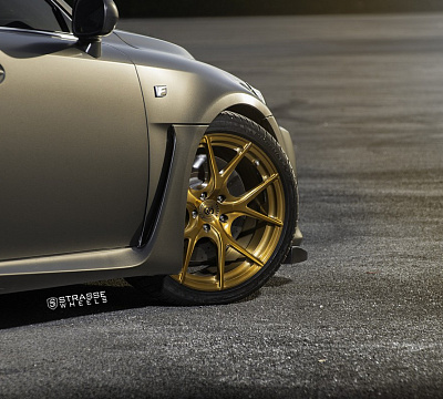 Фото дисков Strasse Wheels SM5R Deep Concave Monoblock на Lexus IS II