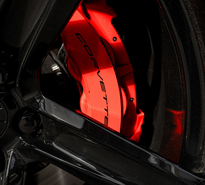 Фото дисков MRR F23 на Chevrolet Corvette C8
