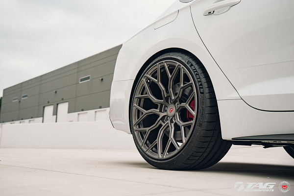 Фото дисков Vossen S17-01 Глянцевый темный лак на Audi A/S/RS 5 (F5)