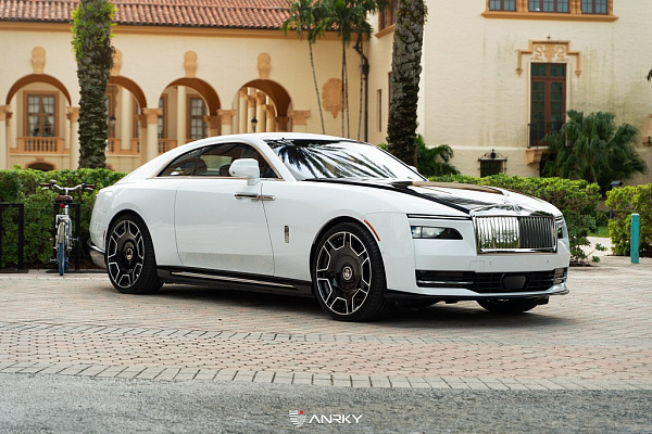 Фото дисков Anrky RF-177 Алмазная проточка на Rolls-Royce Spectre