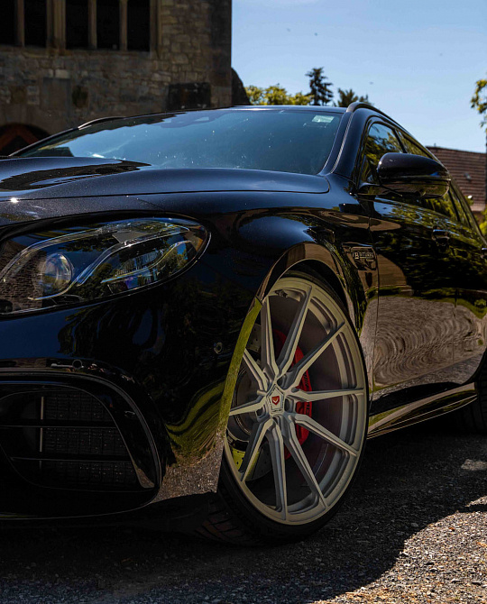 Фото дисков M-X2 Сатиновый лак на Mercedes-Benz E-Class (W213, S213, C238)