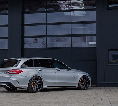 Фото дисков Vossen HF-3 на Mercedes-Benz C-Class (W205)