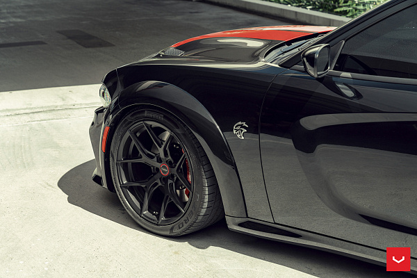 Фото дисков Vossen HF-5 Черный сатин на Dodge Charger VII