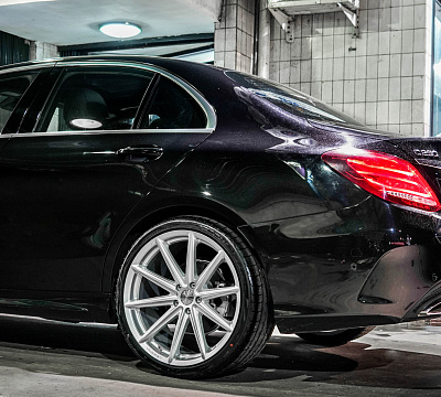 Фото дисков Vossen VFS-10 на Mercedes-Benz C-Class (W205)