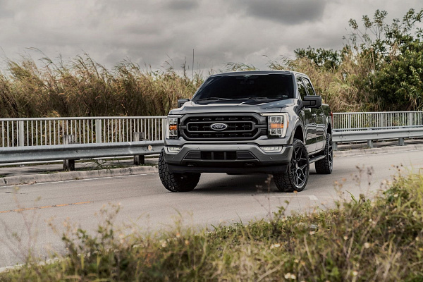 Фото дисков 4PLAY 4P06  на Ford F-150 XIV