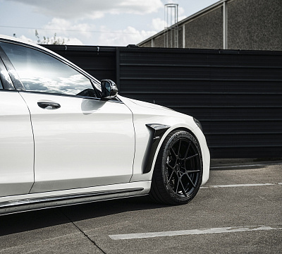 Фото дисков Rotiform KPS на Mercedes-Benz S-Class (W222, C217)