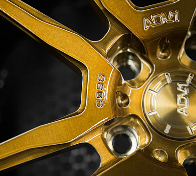 ADV.1 ADV5.2 M.V2 CS