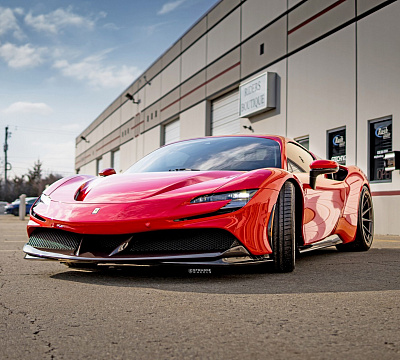 Фото дисков Savini SV10 на Ferrari SF90
