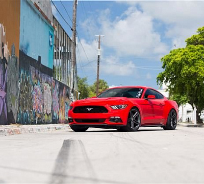 Фото дисков Vossen VFS-5 на Ford Mustang VI