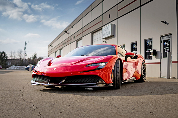 Фото дисков Savini SV10 Другой цвет на Ferrari SF90