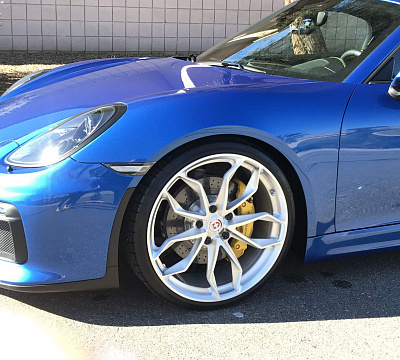 Фото дисков HRE P201 на Porsche Boxster III