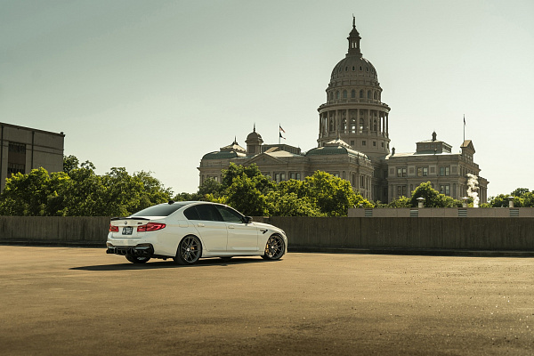 Фото дисков HRE P101 Сатиновый графит на BMW 5/M5 (G30/F90)