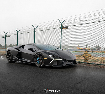 Фото дисков Anrky XR-205 на Lamborghini Revuelto