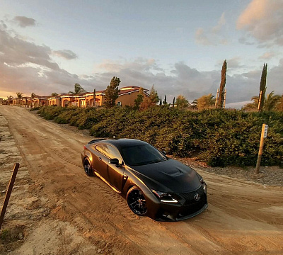 Фото дисков HRE FF04 на Lexus RC