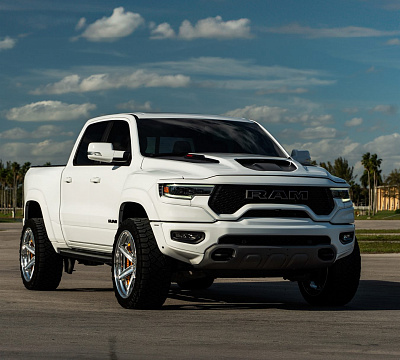 Фото дисков Anrky AN36-S на Ram 1500 V
