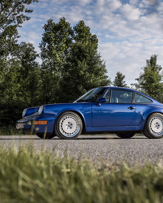 Фото дисков 935 Белый глянец на Porsche 911 III