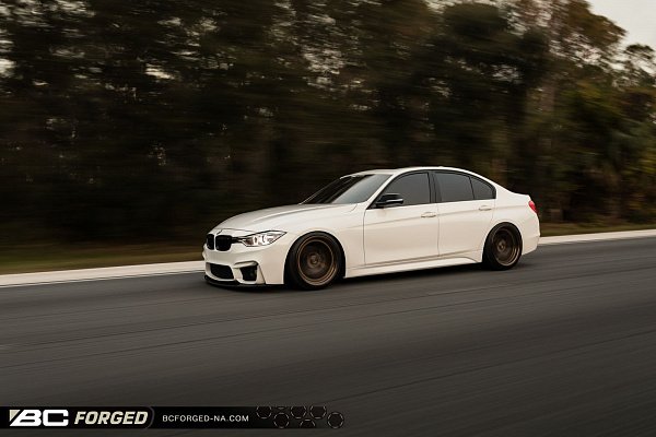 Фото дисков BC Forged HCS21 Глянцевая бронза на BMW 3/M3 (F3x/F80)