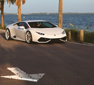 Фото дисков HRE P201 на Lamborghini Huracan