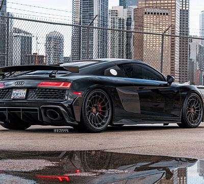 Фото дисков Strasse Wheels SV15FF Deep Concave FS на Audi R8 (4S)