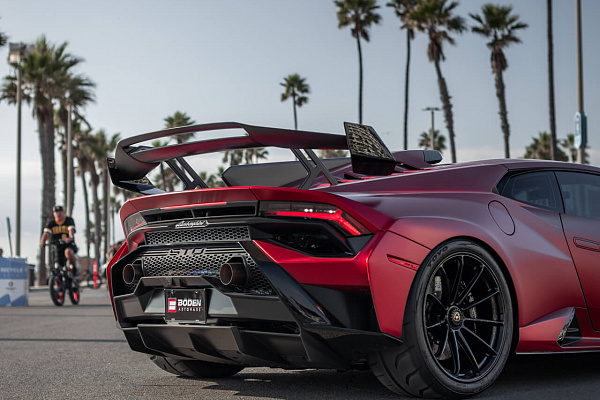 Lamborghini Huracán STO