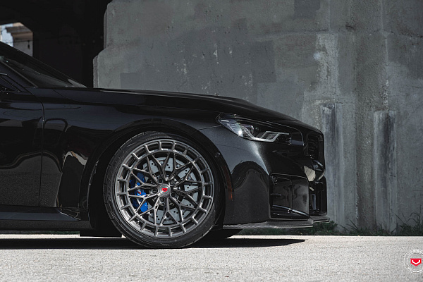 Фото дисков Vossen LC3-02 Глянцевый темный лак на BMW 2/M2 (G42/G87)