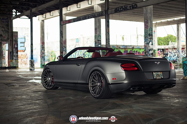 Фото дисков HRE P103 Глянцевый темный лак на Bentley Continental GT II
