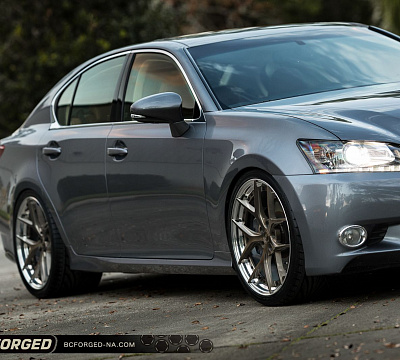 Фото дисков BC Forged HCS21 на Lexus GS IV