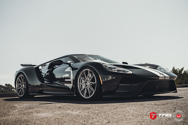 Фото дисков Vossen EVO-2R Глянцевый тонированный лак на Ford GT II