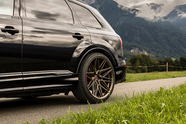 Фото дисков Vossen HF-7 Сатиновая бронза на Audi Q7 (4M)