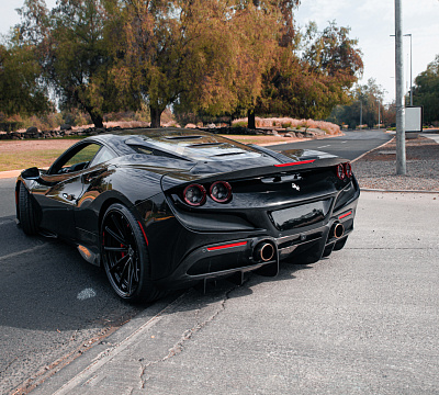 Фото дисков Brixton Forged R11-R на Ferrari F8