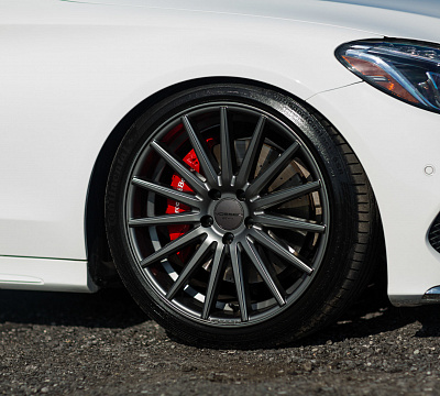 Фото дисков Vossen VFS-2 на Mercedes-Benz C-Class (W205)