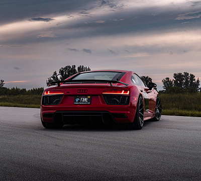 Фото дисков Strasse Wheels SM5R Deep Concave Duoblock на Audi R8 (4S)