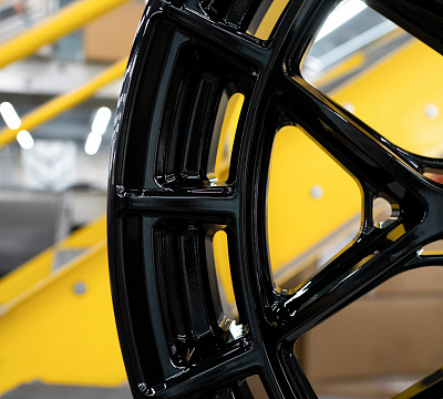 Vossen HFX-1 (6-Lug)