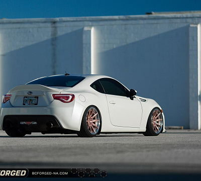 Фото дисков BC Forged HCS04 на Subaru BRZ I