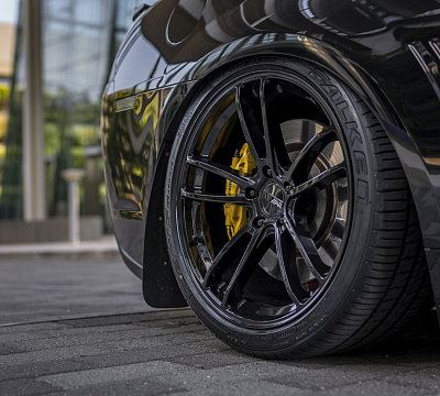 Фото дисков American Racing MACH FIVE на Chevrolet Camaro V