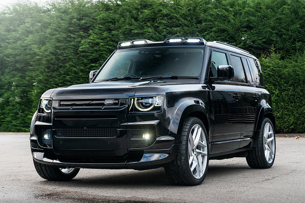 Фото дисков Kahn Type 52 RS Сатиновый лак на Land Rover Defender II