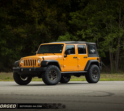 Фото дисков BC Forged RZ01 на Jeep Wrangler III (JK)