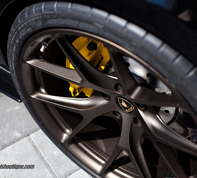 Фото дисков HRE P101 на Lamborghini Gallardo
