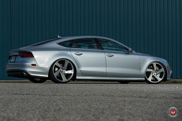 Фото дисков Vossen CG-210T Глянцевый лак на Audi A/RS 7 (4G)