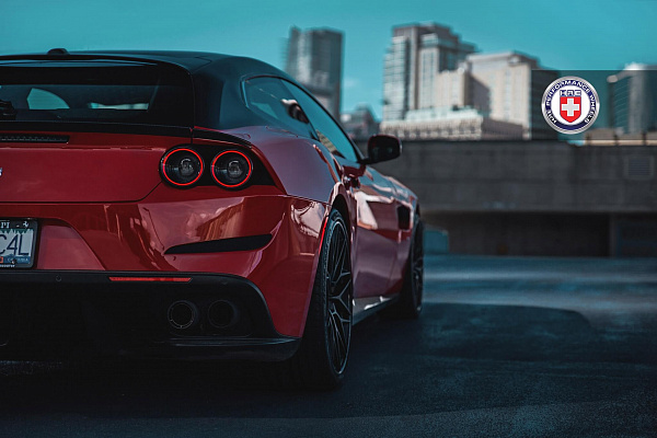 Фото дисков HRE S200 Черный сатин на Ferrari GTC4Lusso