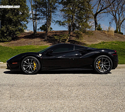 Фото дисков HRE S204 на Ferrari 488