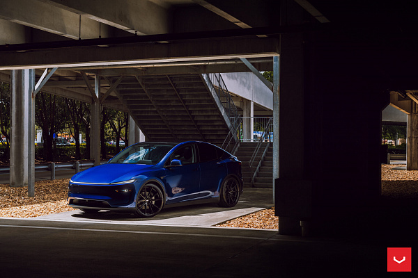 Фото дисков Vossen HFX-2 (5-Lug) Черный сатин на Tesla Model Y