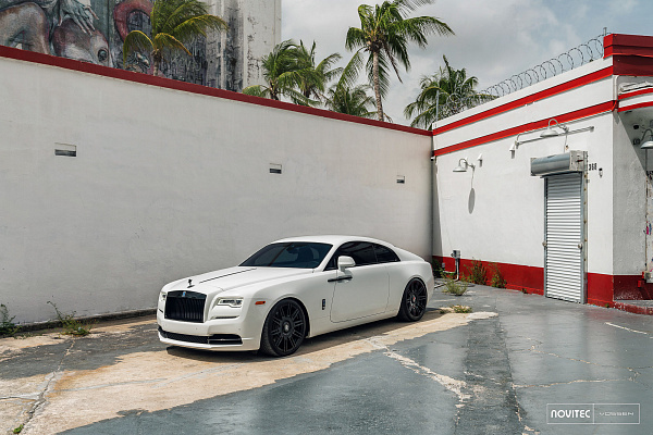 Фото дисков NOVITEC SP2 Черный глянец на Rolls-Royce Wraith