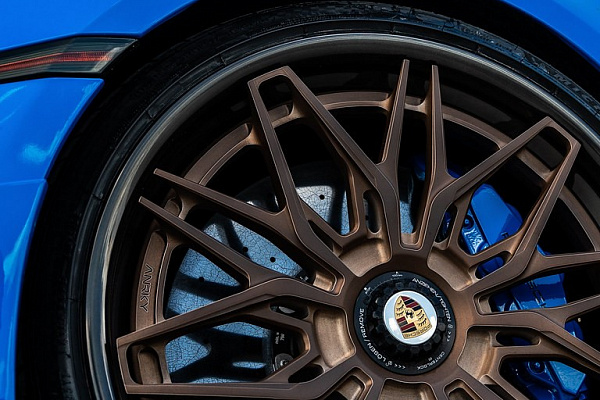 Фото дисков Anrky S3-X1 Сатиновая бронза на Porsche 911 VIII