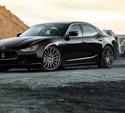Фото дисков Vossen VFS-2 на Maserati Ghibli