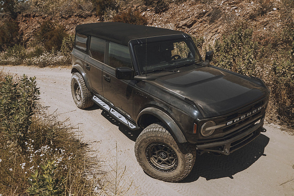 Фото дисков Black Rhino KELSO Черный сатин на Ford Bronco